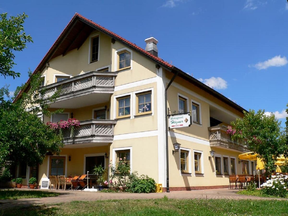 Landgasthof Zum Schloss Birgland Exterior foto